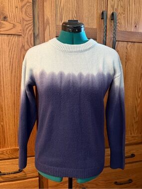 Simply Vera Vera Wang  two-tone sweater